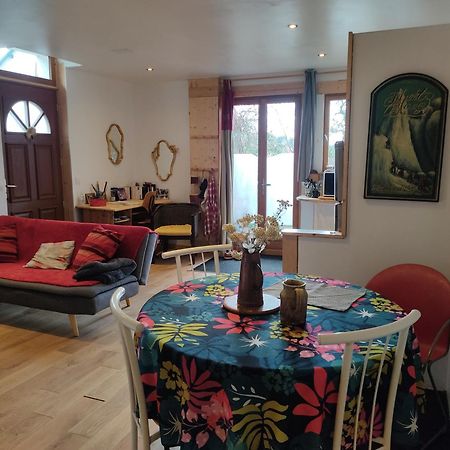 Appartement Cosy, Au Calme, Axe Annecy - Geneve Villy-le-Pelloux Kültér fotó
